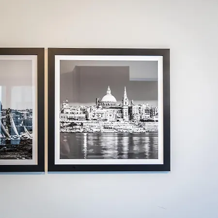 Daire Sunlit Serenity Modern With Views